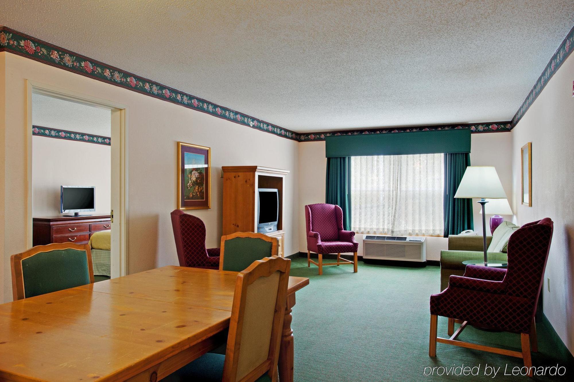 Country Inn & Suites By Radisson, Brooklyn Center, Mn Exterior foto
