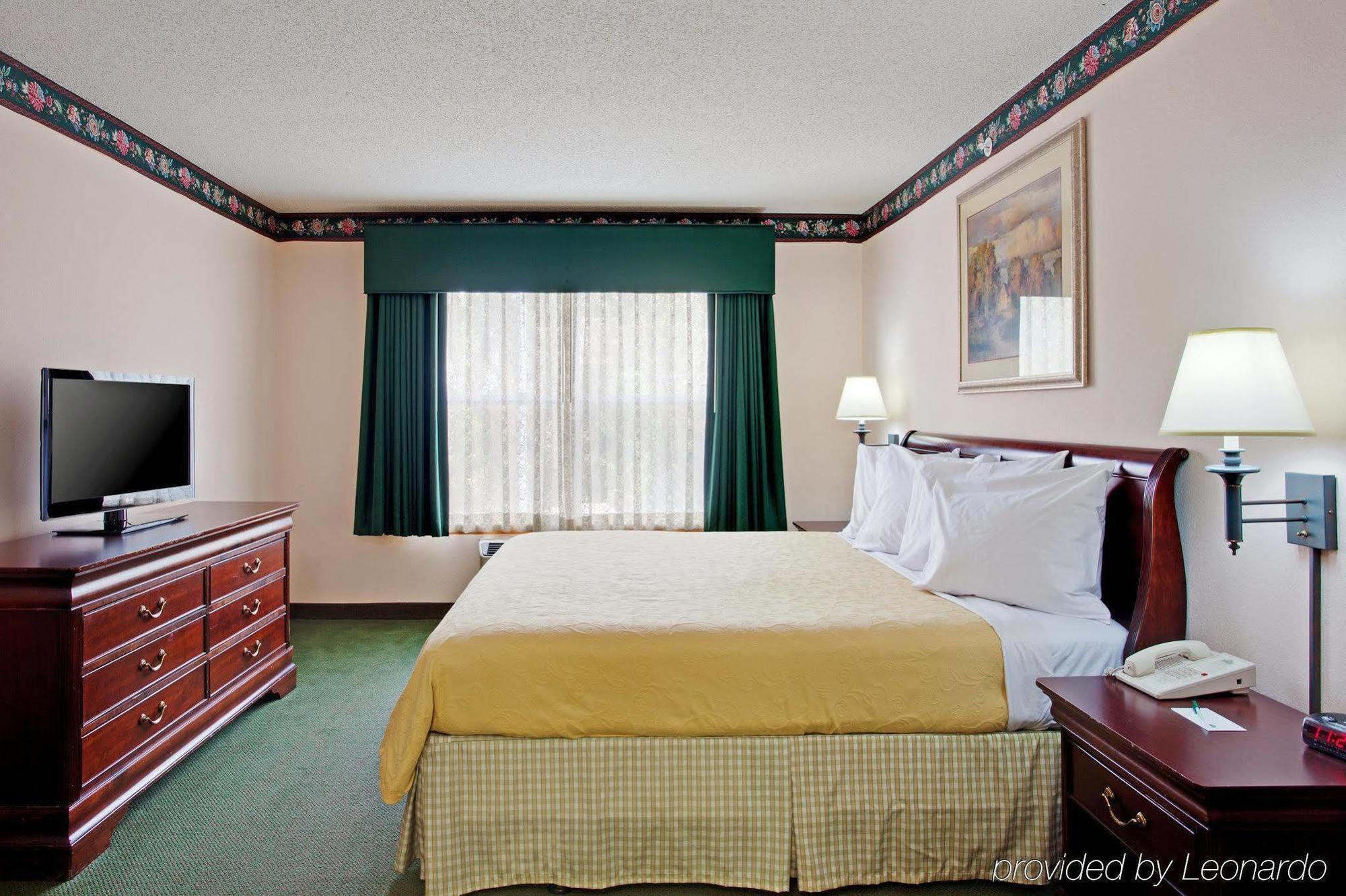 Country Inn & Suites By Radisson, Brooklyn Center, Mn Exterior foto